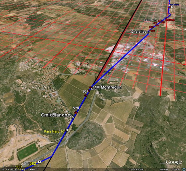 Fig. 24. La voie et	le <I>decumanus maximus</I> à Montredon. (Noter quelques	relevés des vestiges au GPS).